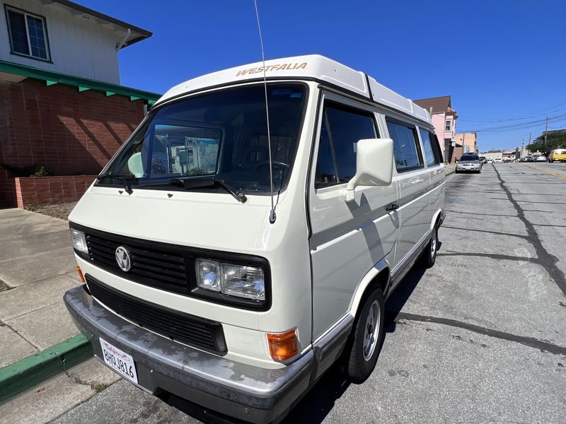 Picture 1/19 of a 1990 Volkswagen Vanagon Westfalia OBO for sale in Palo Alto, California