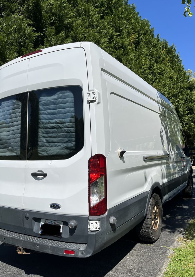 Picture 5/17 of a 2015 Long/Tall Transit Van  for sale in Greensboro, North Carolina