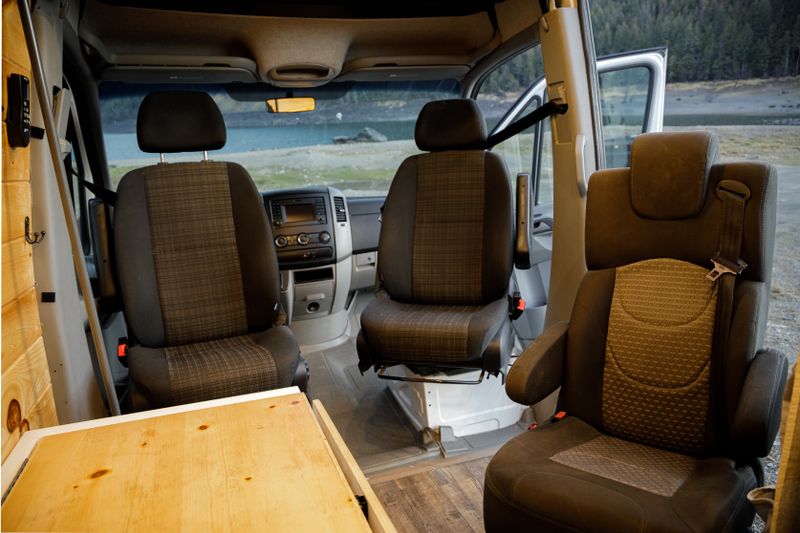 Picture 2/9 of a 2019 Mercedes Benz Sprinter for sale in Saint Ignatius, Montana