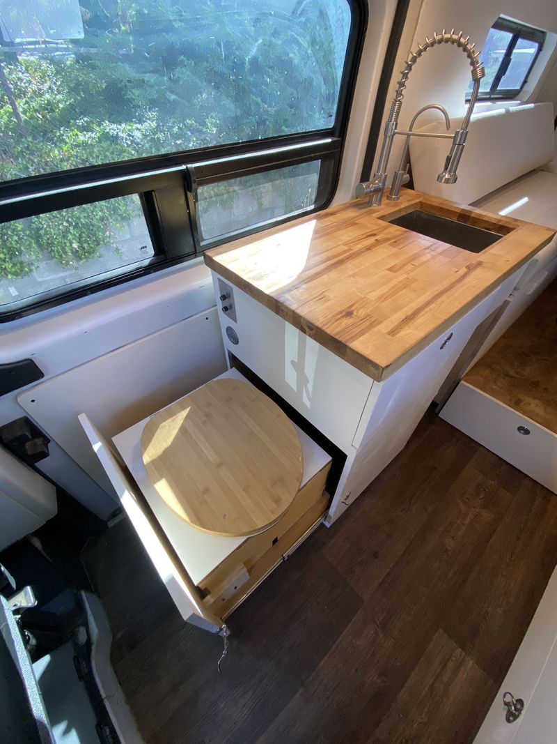 Picture 4/25 of a 2018 Promaster 2500 Conversion for sale in Salt Lake City, Utah