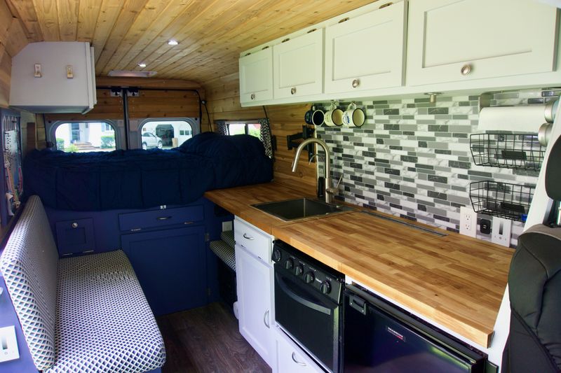 Picture 2/24 of a The Ultimate Off-Grid Campervan. Solar powered AC! for sale in Chichester, New Hampshire