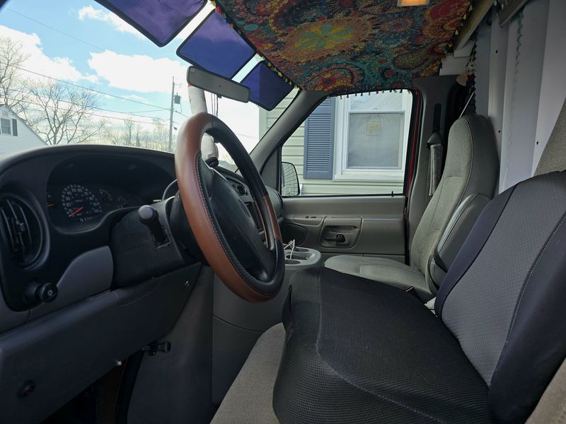 Picture 4/20 of a BEAUTIFUL CLASSIC CAMPER HI-TOP VAN for sale in Swansea, Massachusetts