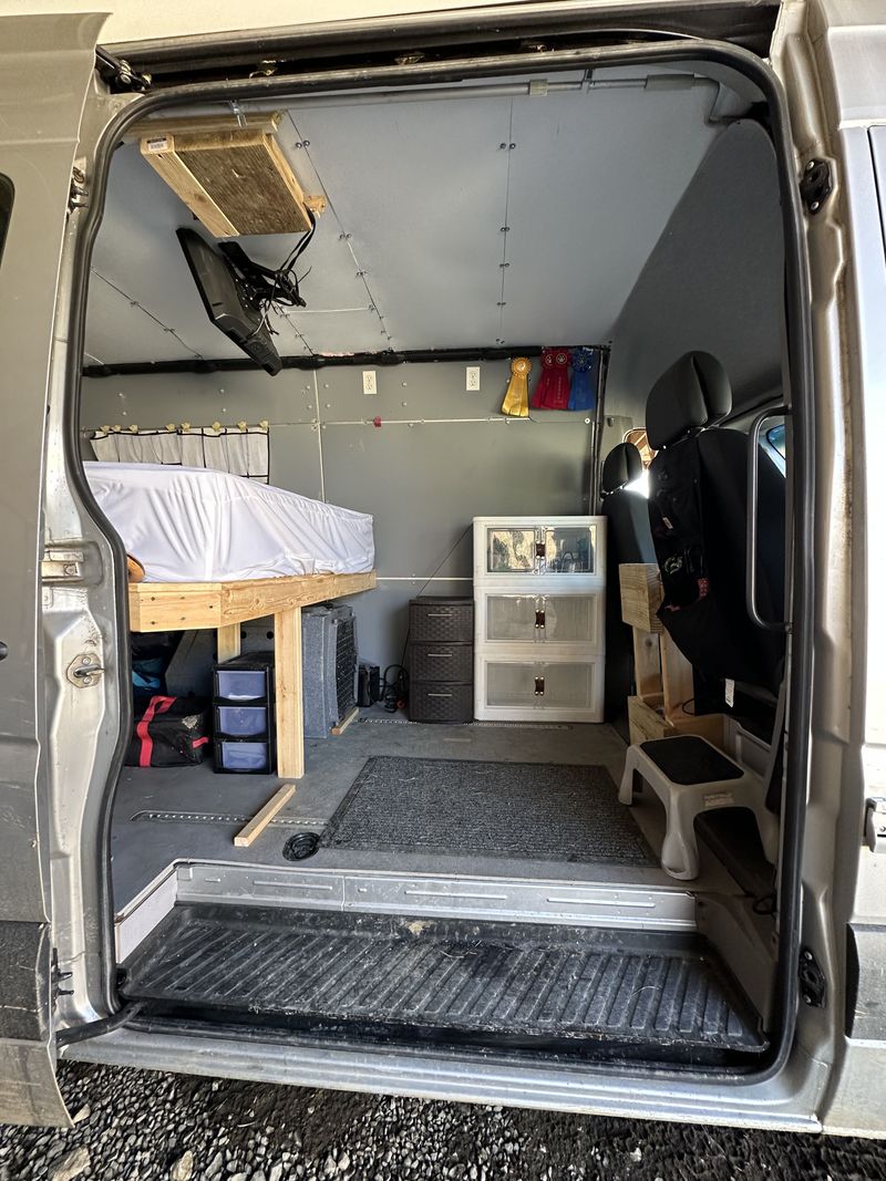 Picture 3/13 of a 2007 Sprinter Van for sale in Tompkinsville, Kentucky