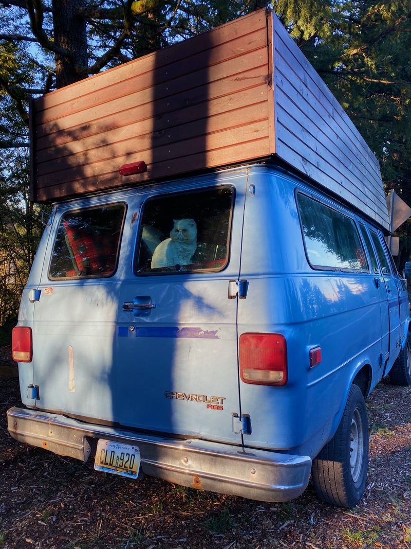 Picture 5/8 of a 1996 Chevy G-30 Camper Van for sale in Beaverton, Oregon