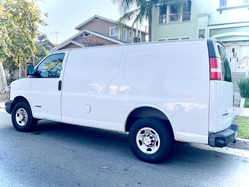 Picture 2/19 of a 2005 Chevy Express 2500 - Stunning Conversion Van! for sale in Los Angeles, California
