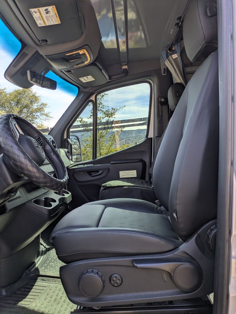 Picture 5/24 of a 2025 Modified Winnebago Adventure Wagon AWD for sale in Prescott, Arizona