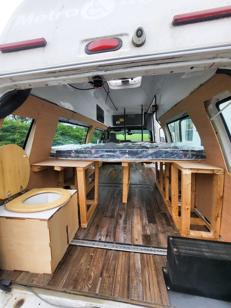 Picture 3/8 of a 2014 Ford E350 for sale in Rockford, Michigan