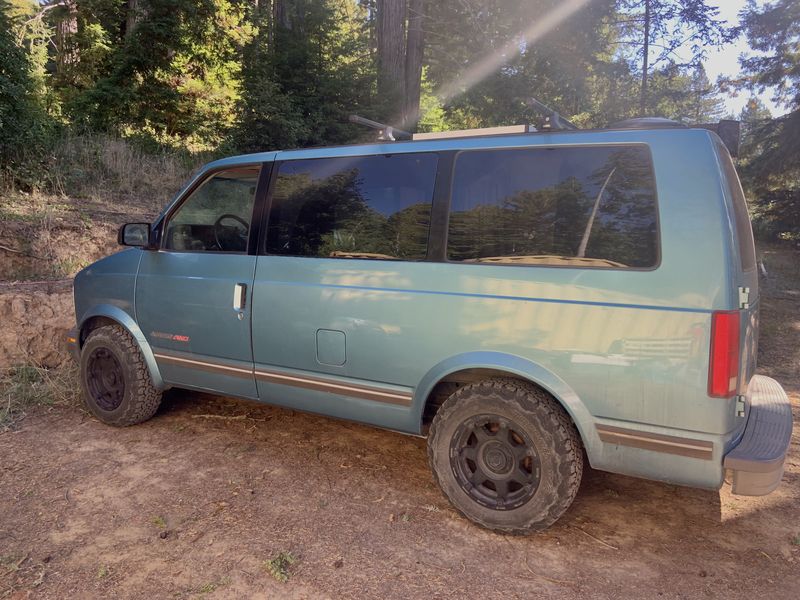 Picture 2/4 of a 1995 AWD Chevy Astro Van **Low Miles** for sale in Point Arena, California