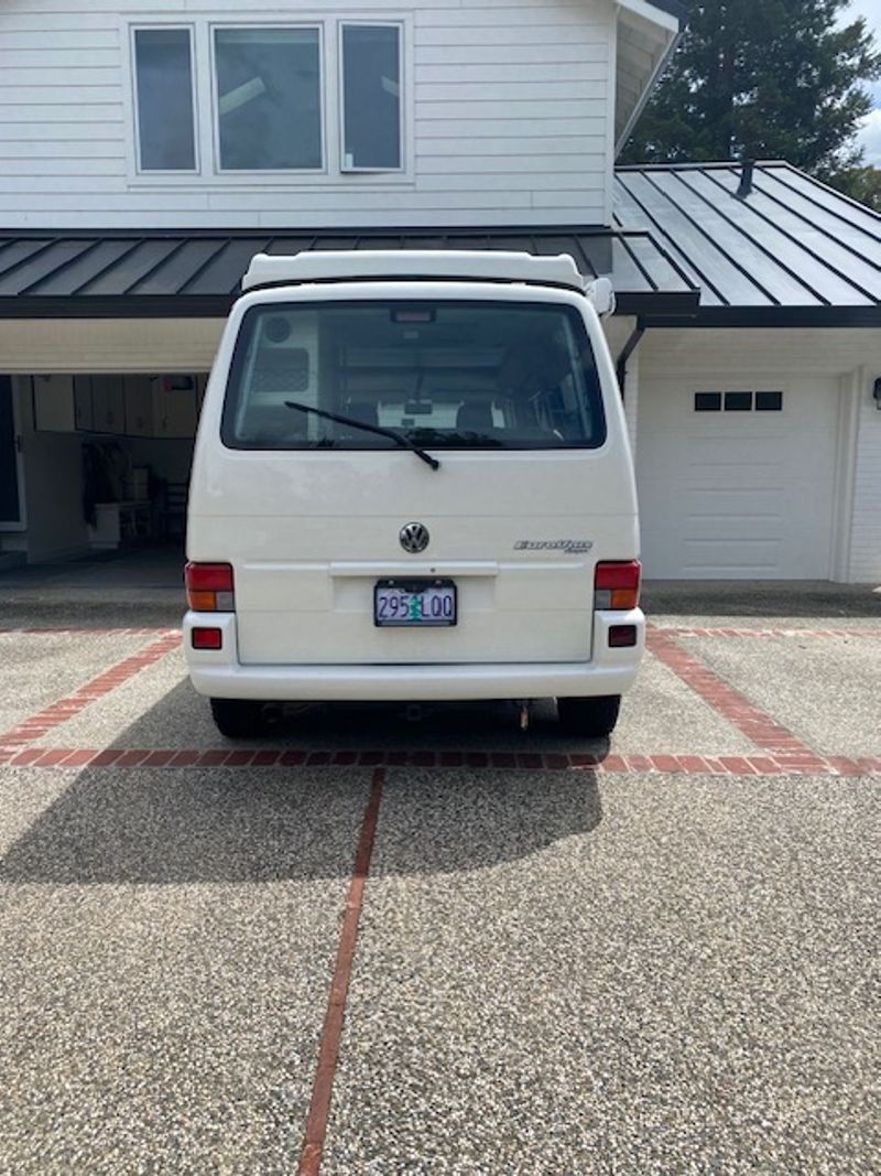 Picture 3/12 of a VW Eurovan Winnebago Camper Special for sale in Davis, California