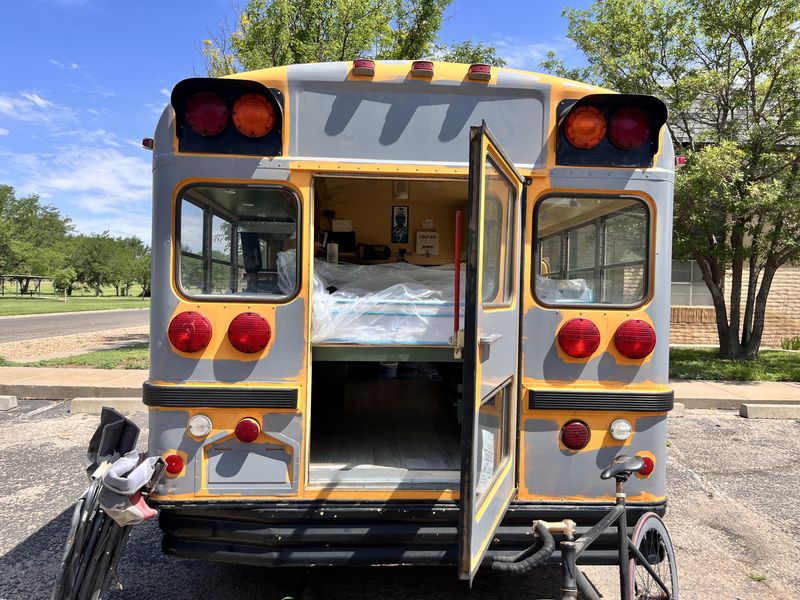 Picture 4/22 of a 1986 GMC Vandura Skoolie for sale in Canyon, Texas