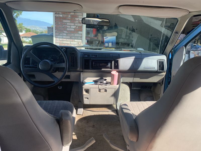 Picture 4/9 of a 1993 Chevrolet Astro Van EXT for sale in Eau Claire, Wisconsin