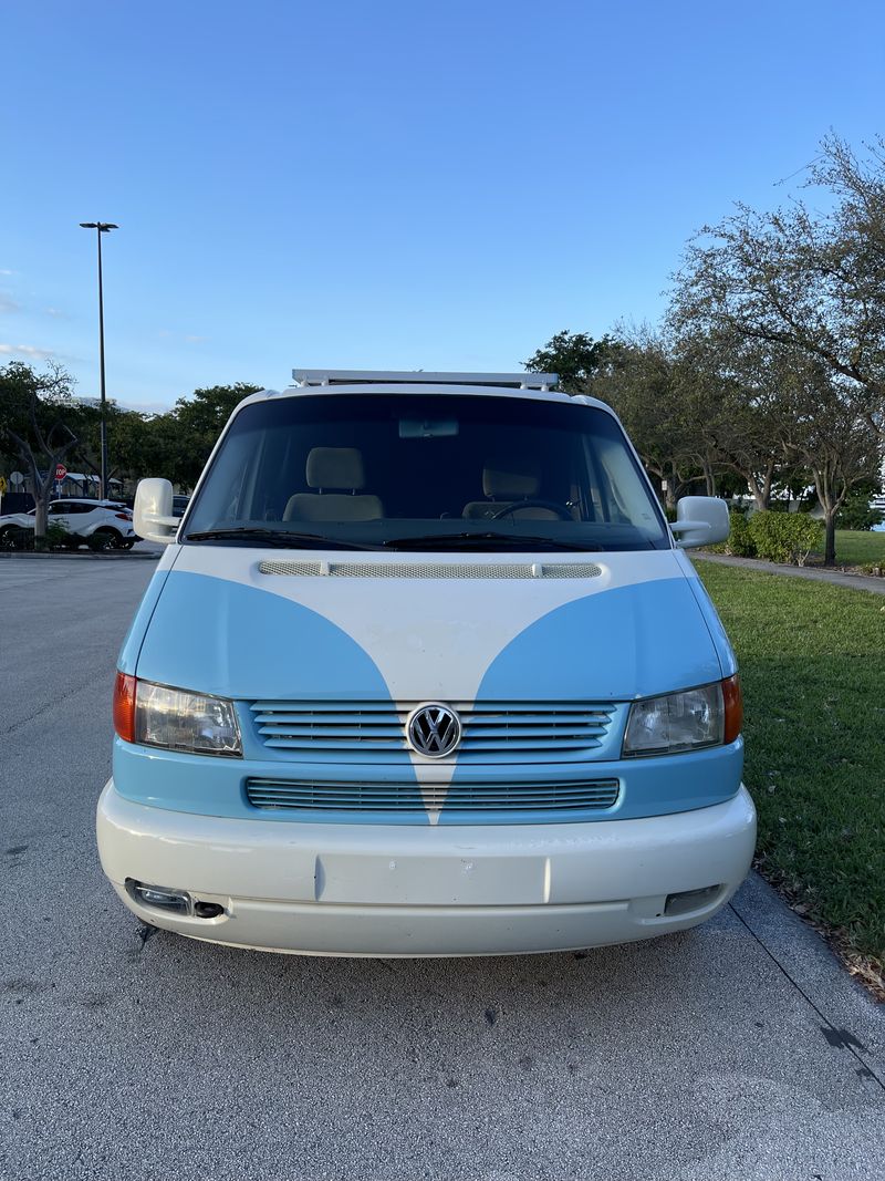 Picture 5/22 of a Volkswagen Eurovan Custom-built Camper Van for sale in North Miami Beach, Florida
