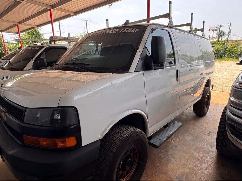 Picture 1/11 of a 2021 Chevrolet express 2500 cargo Quigley 4x4 for sale in Boerne, Texas