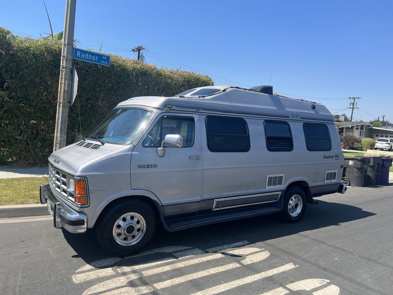 Picture 2/39 of a 1992 Roadtrek Versatile 190 for sale in Long Beach, California