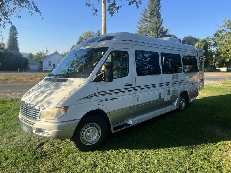 Picture 1/13 of a Mercedes Diesel- great MPG and sleeps 4! for sale in Coeur d'Alene, Idaho