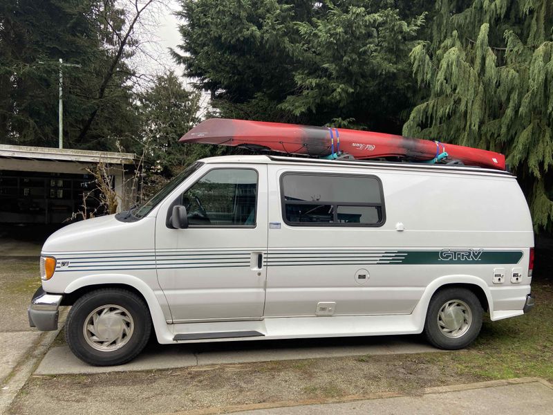 Picture 1/7 of a 2000 Ford E-250 GTRV (Vancouver Canada) for sale in Blaine, Washington