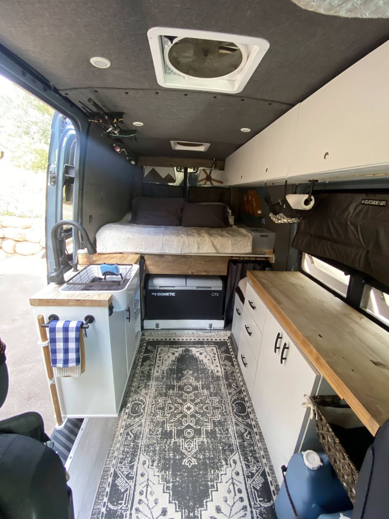 Picture 3/21 of a 2014 Highroof Sprinter Campervan for sale in Basalt, Colorado
