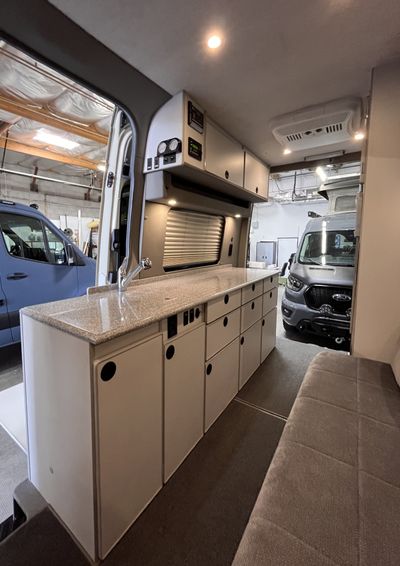 Picture 7/37 of a 2016 Sprinter 144 HR 4x4 - Sportsmobile Conversion for sale in Mesa, Arizona