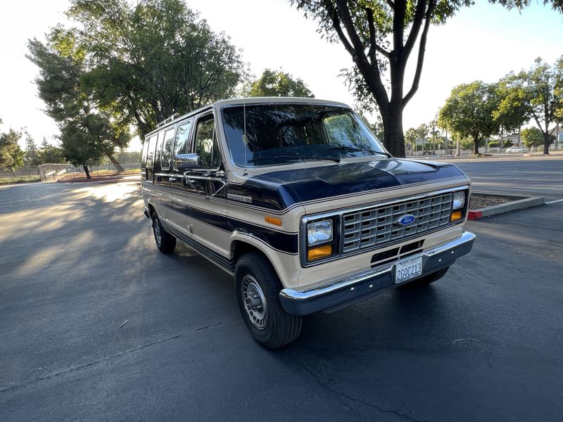 Picture 2/12 of a Camping Van for sale in San Jose, California