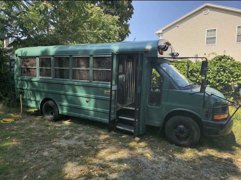 Picture 4/16 of a 2009 GMC 3500 Skoolie for sale in Lawrence, Massachusetts