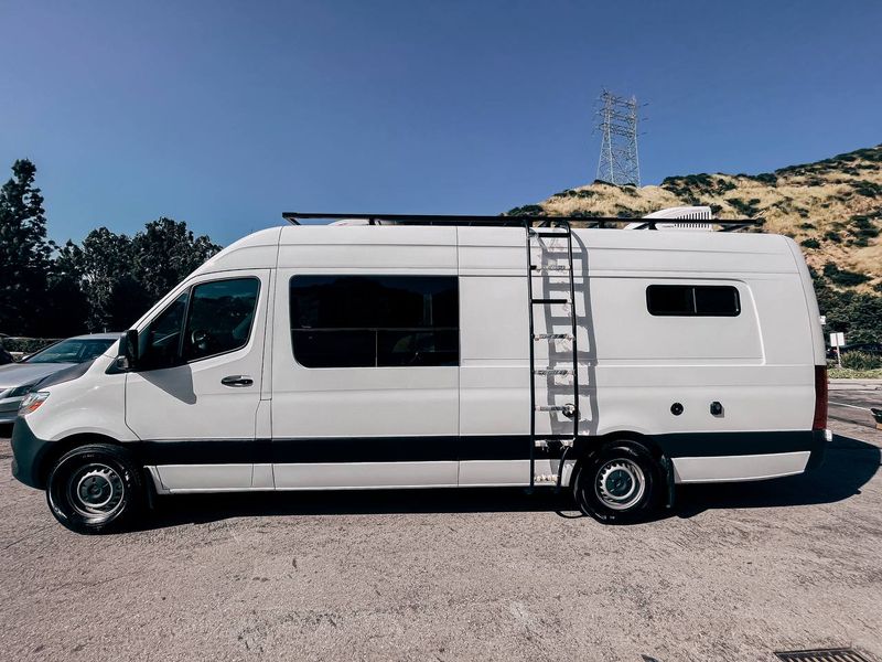 Picture 3/40 of a 2021 170" Extended Mercedes-Benz Sprinter Van for sale in Los Angeles, California