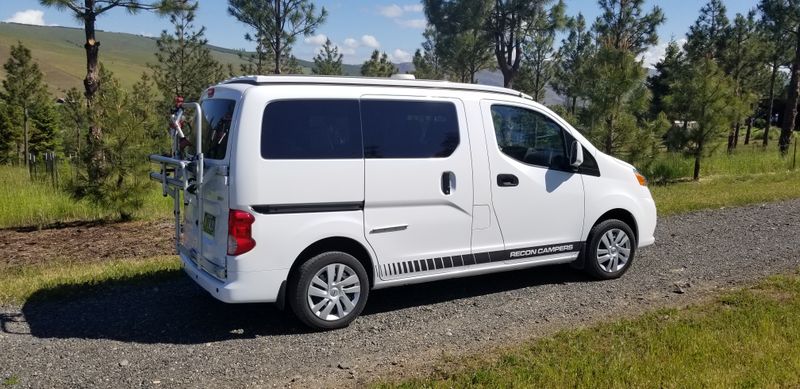Picture 2/22 of a Campervan Nissan NV200 Recon Weekender 2019 for sale in The Dalles, Oregon