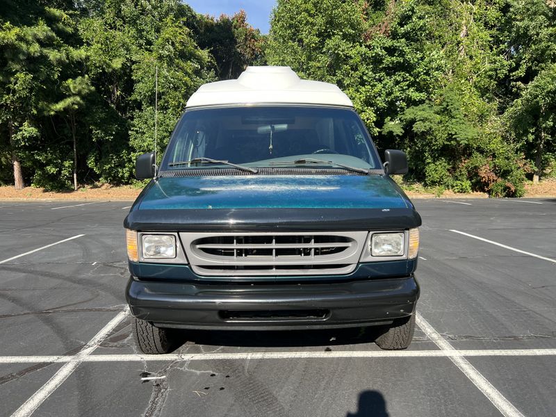 Picture 5/18 of a 1999 Ford E-350 Camper Van for sale in Atlanta, Georgia