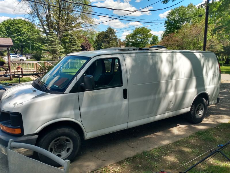 Picture 5/5 of a 2011 Chevy express 2500  for sale in Columbus, Ohio