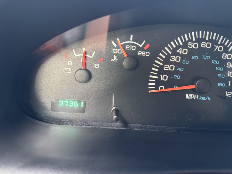 Picture 3/13 of a 1999 Dodge Roadtrek Versatile 190 for sale in New Orleans, Louisiana