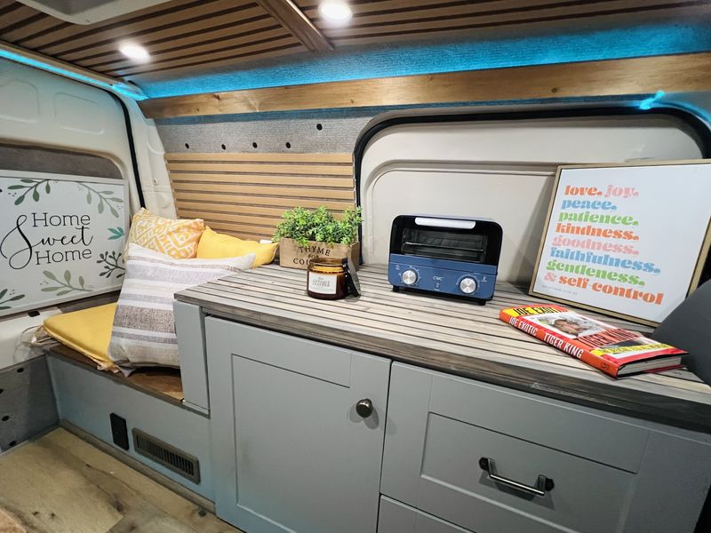 Picture 3/24 of a 2011 Ford Transit Connect (PRICE REDUCED) for sale in Melbourne, Florida