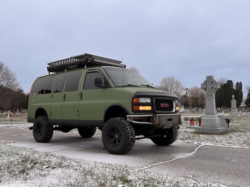 Picture 3/9 of a 2001 4x4 Chevy Express Diesel Campervan for sale in Eau Claire, Wisconsin