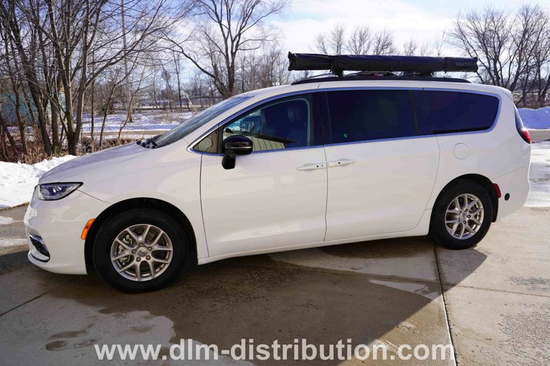 Picture 4/20 of a Transit the Country in this Solar 2024 Mini-T Campervan for sale in Lake Crystal, Minnesota