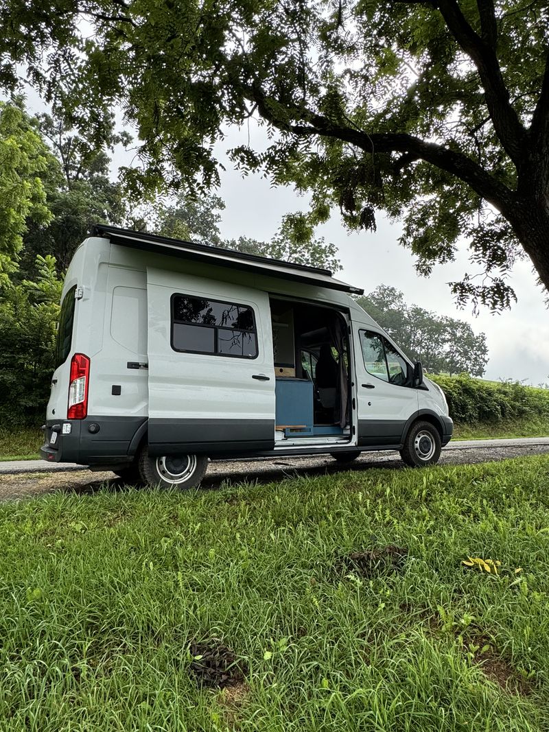 Picture 3/14 of a 2017 Ford Transit for sale in Harrisonburg, Virginia