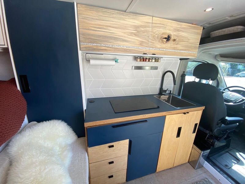 Picture 2/6 of a Promaster 2019 fully loaded off grid unique design for sale in Oakland, California