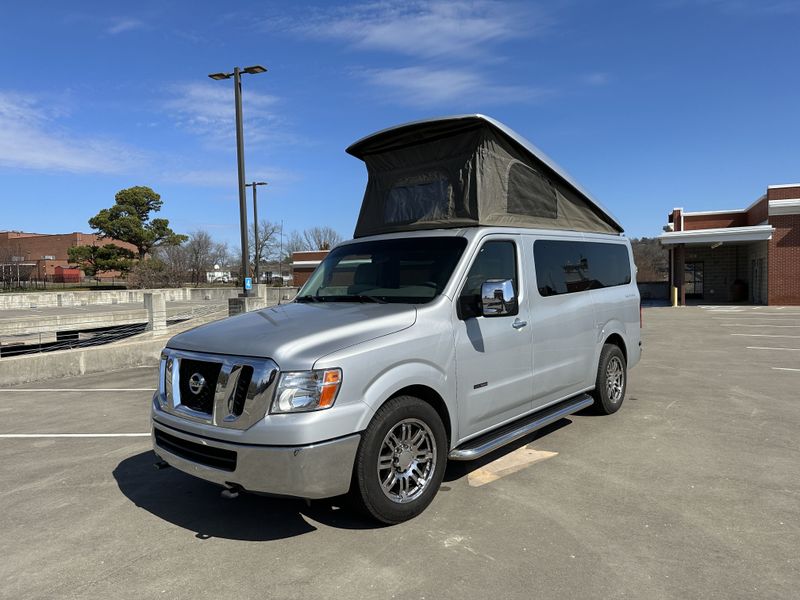 Picture 3/22 of a 2014 Roadtrek N6 Active for sale in Fayetteville, Arkansas