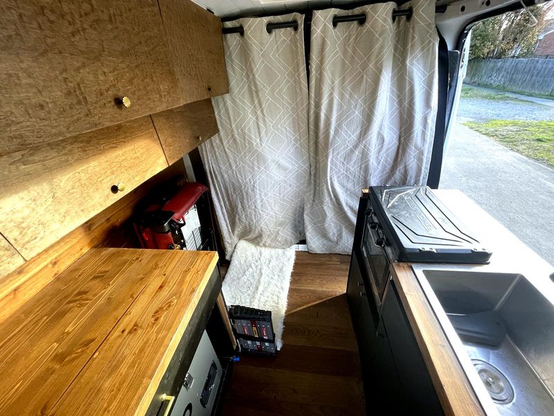 Picture 5/21 of a 2019 Ram Promaster Camper Van for sale in Randallstown, Maryland