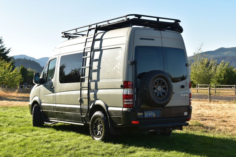 Picture 3/27 of a 2014 Mercedes Sprinter 2500 Hightop for sale in Hood River, Oregon