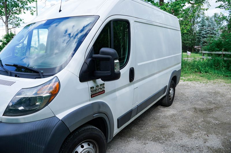Picture 4/17 of a 2018 Ram Promaster 2500 High Roof Campervan for sale in Macomb, Michigan
