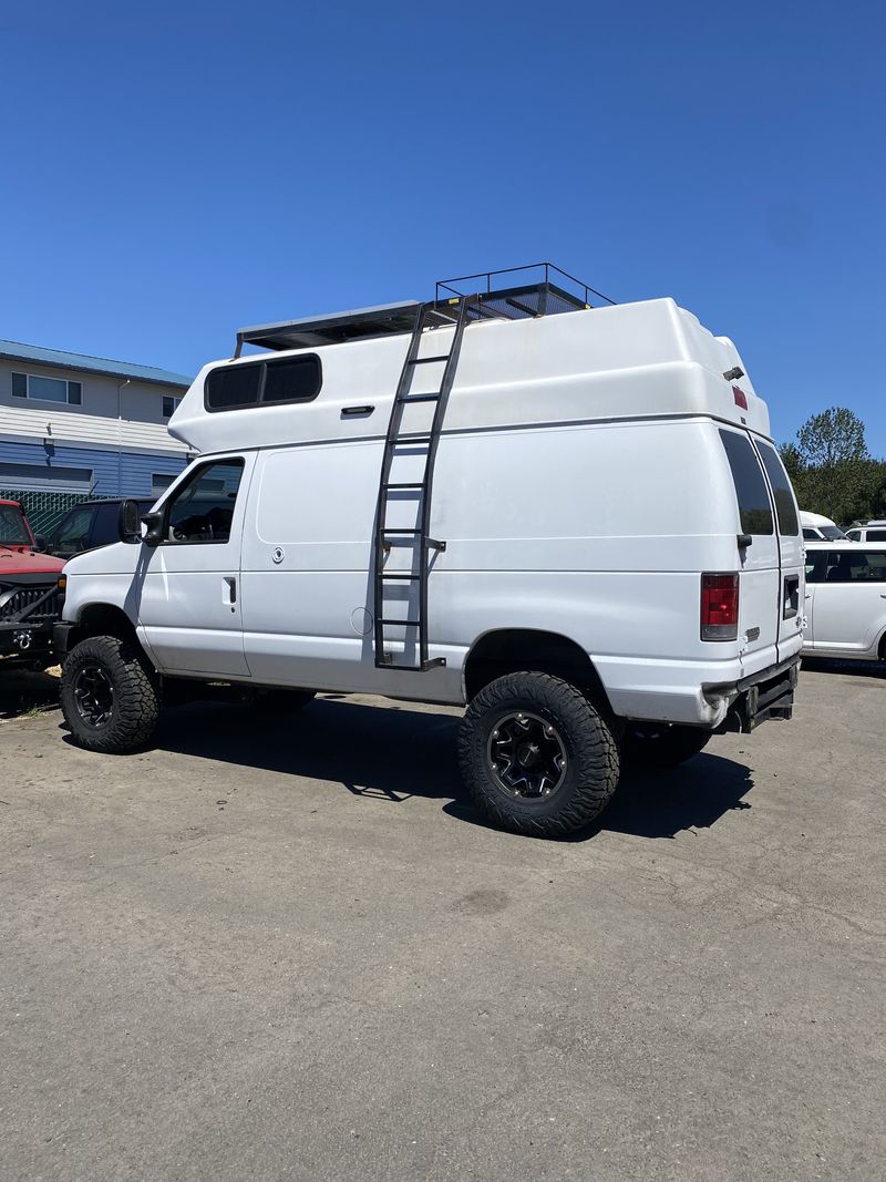 Picture 4/21 of a 2009 E-250 4X4 High Roof! for sale in Hillsboro, Oregon