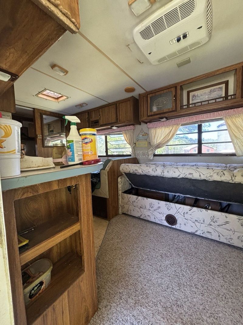Picture 2/19 of a 1989 Catalina coachmen for sale in Graham, North Carolina
