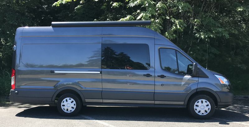 Picture 2/10 of a 2018 Ford Transit Van for sale in Puyallup, Washington