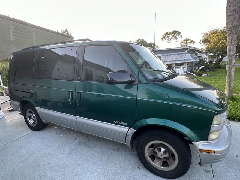 Picture 1/21 of a Chevy asto van  for sale in Ormond Beach, Florida