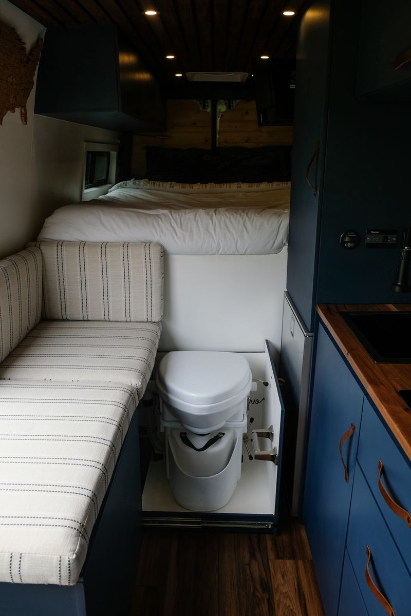 Picture 5/26 of a 2014 Freightliner Sprinter 3500 170WB 2022 Conversion for sale in New Hill, North Carolina