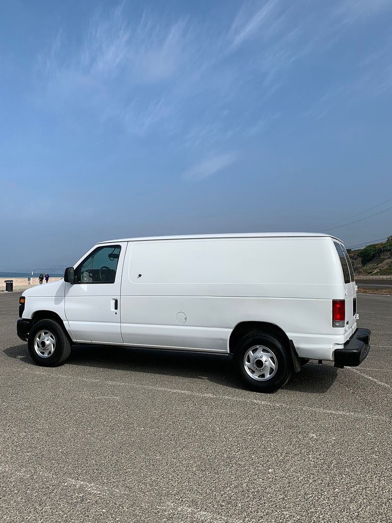 Picture 6/19 of a 2012 Ford E 150 Converted Camper Van for sale in Marina Del Rey, California
