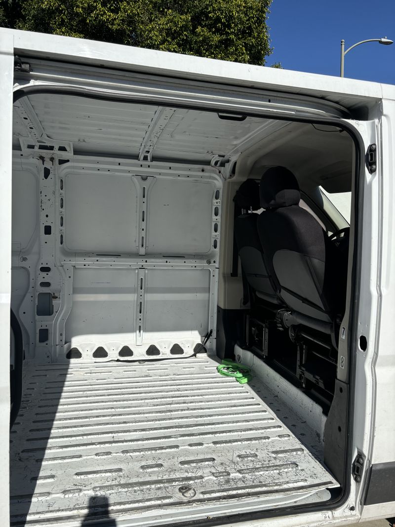 Picture 4/8 of a 2017 Ram Promaster 1500 for sale in North Hills, California