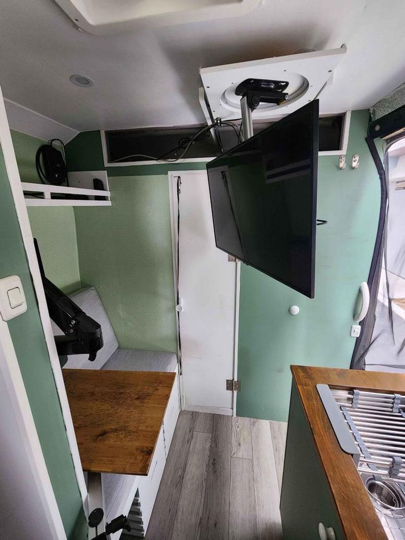Picture 3/11 of a 2015 RAM ProMaster 4-Season Fully Off-Grid A/C & High Roof for sale in Rosharon, Texas
