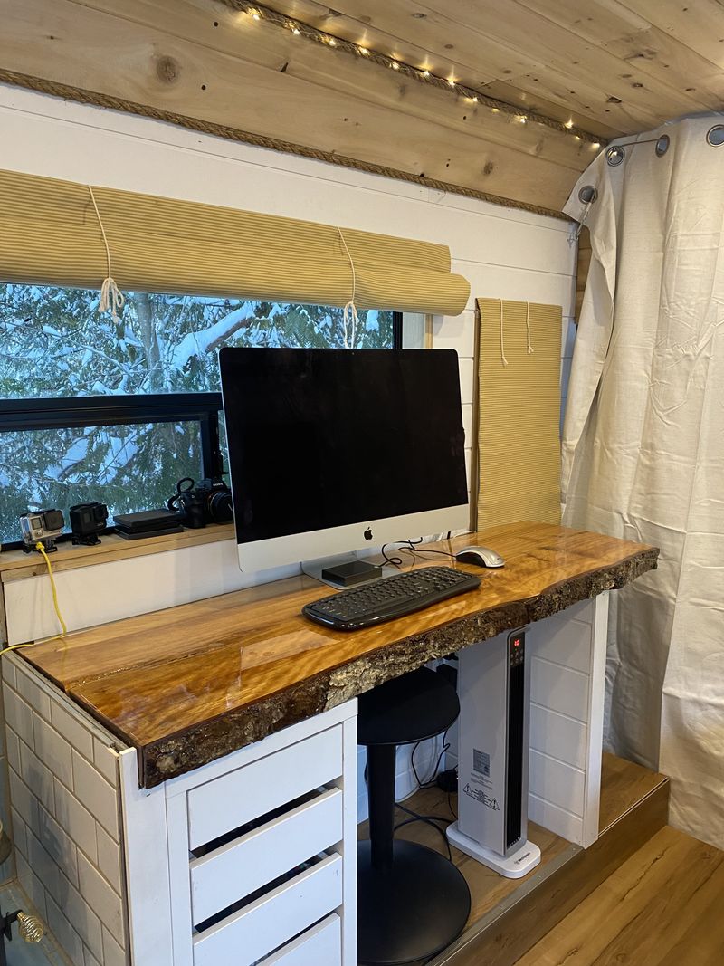 Picture 4/11 of a RV titled school bus conversion for sale in Point Roberts, Washington