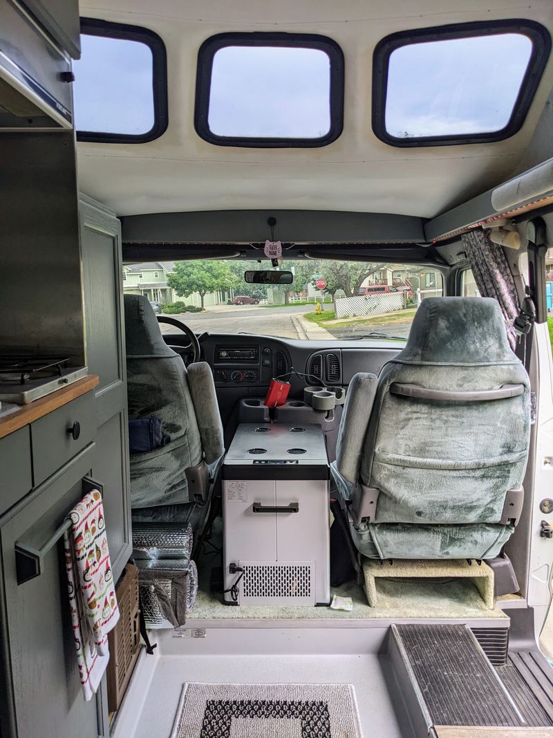 Picture 2/14 of a 2000 Dodge Ram Roadtrek 190 Popular for sale in Fort Collins, Colorado