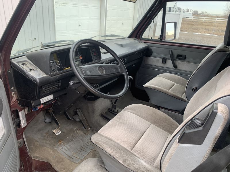 Picture 4/5 of a 1991 Vanagon tin top Burgundy power options for sale in Greeley, Colorado