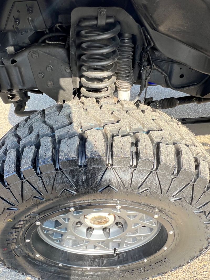 Picture 5/9 of a 2000 Ford E-350 for sale in Dillon, Colorado